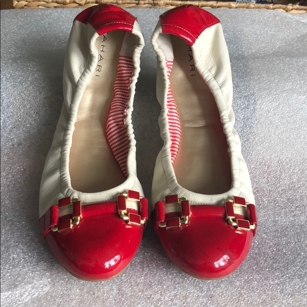 Tahari Gloria Flats size 8 1/2